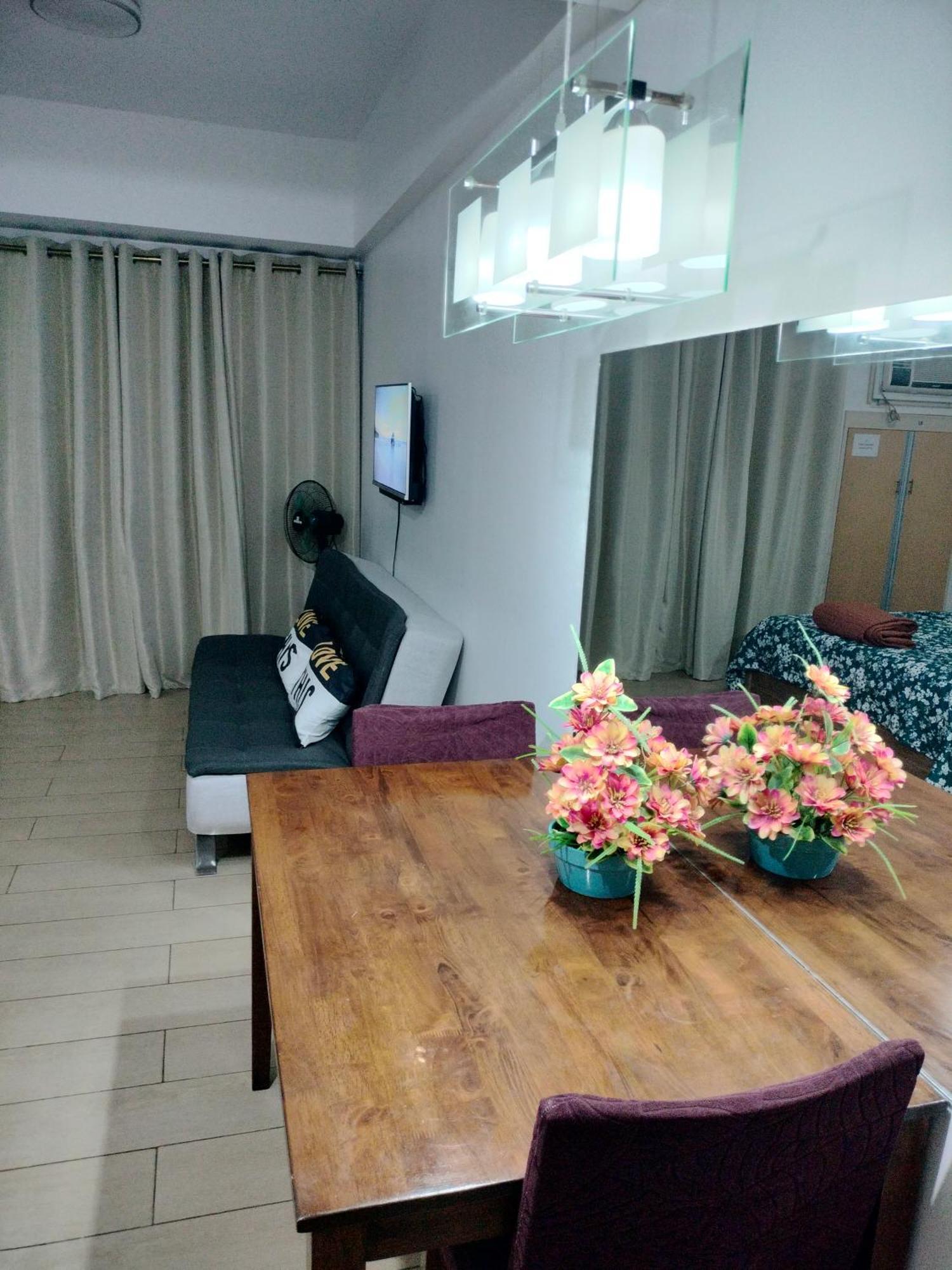 Rqui Condotel Newport Pasay Luaran gambar